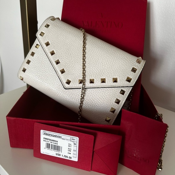 VALENTINO GARAVANI Rockstud Wallet On Chain White Full-Set - Picture 1 of 10